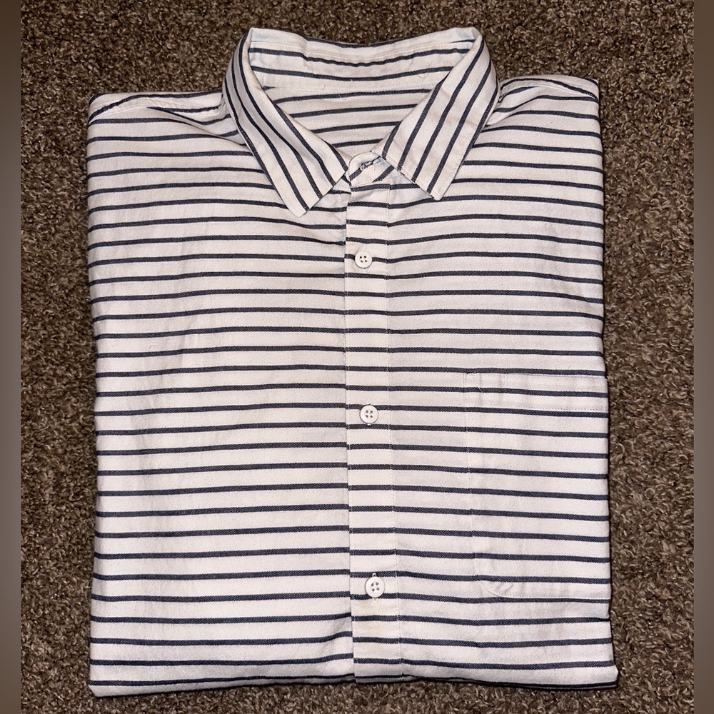 Lululemon button down shirt